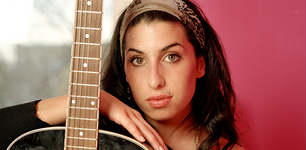 Amy Winehouse - photo by Mark Okoh AAR