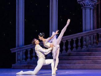 Queensland-Ballet-The-Sleeping-Beauty-Neneka-Yoshida-and-Victor-Estevez