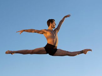 West-Australian-Ballet's-Oscar-Valdes-for-Platinum-Ballet-at-the-Quarry-photo-by-Finlay-Mackay-and-Wunderman-Thompson