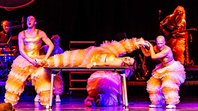 Circus Oz Leo Pentland Claire Bindoff and Hannah Richards in Here There and Everywhere! Photo by Ian Sutherland
