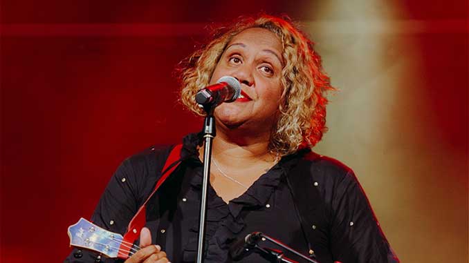 Elaine Crombie Grief Love and Lead Balloons